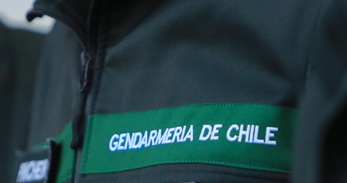 Uniforme de Gendarmería por presunta malversación de caudales públicos en el Centro de Estudio y Trabajo de Los Ríos