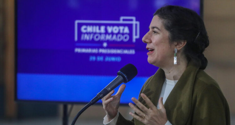 Gobierno minimiza “fuego amigo” en el oficialismo por dichos de Landerretche: apuntó a una “mala cuña”