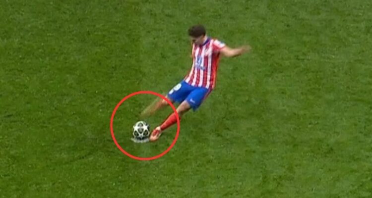 IFAB modificó regla para penales a dos toques.