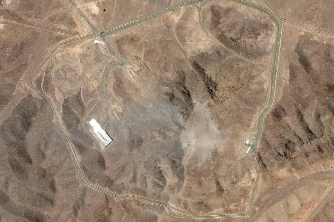 Daños en la superficie de la instalación nuclear de Fordow | Planet Labs PBC