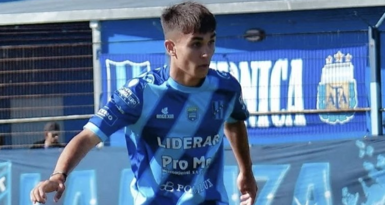 Dolor en fútbol de Argentina: jugador de sólo 18 años fallece durante operación de rodilla