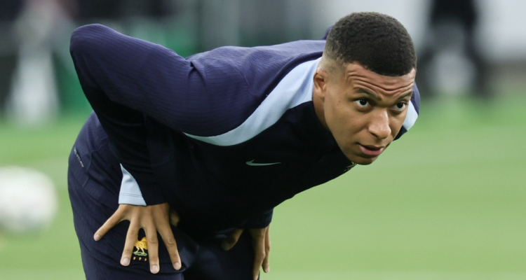 El Madrid actualiza estado de salud de Kylian Mbappé tras ser hospitalizado durante Mundial de Clubes