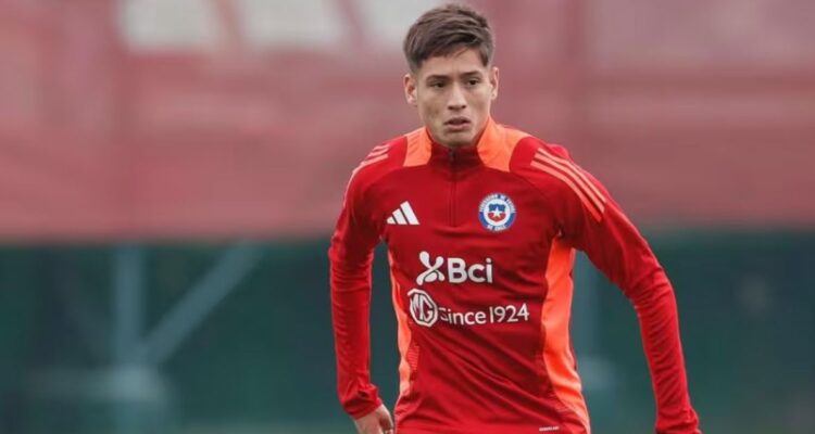 La Roja Iván Román