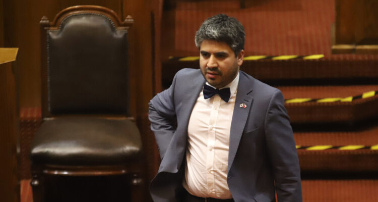 Diputado Lagomarsino lanza plataforma ciudadana para visualizar evolución de listas de espera en salud