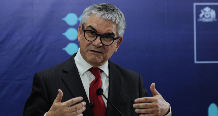 Marcel advierte que eliminar contribuciones a la primera vivienda perjudicaría “a las comunas pobres”