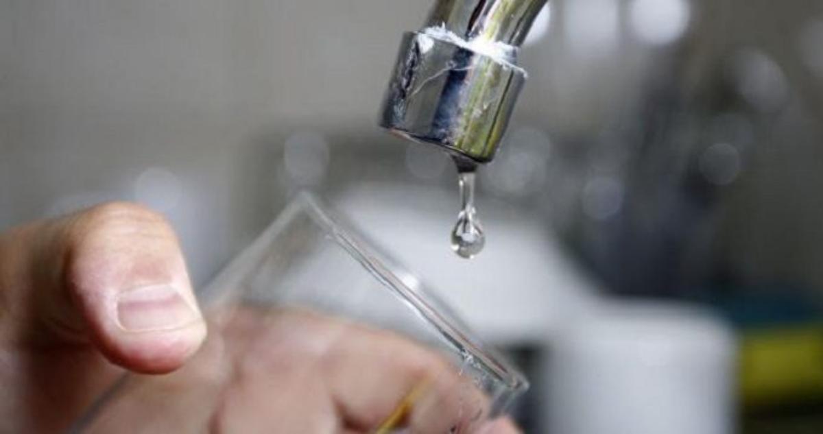 Anuncian megacorte de agua de 36 horas en sectores de seis comunas de la capital