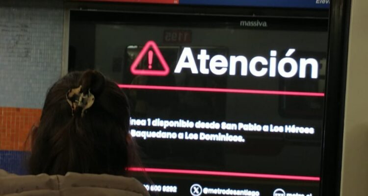 Cierran cuatro estaciones de la Línea 1 del Metro: hay servicio parcial por persona en la vía