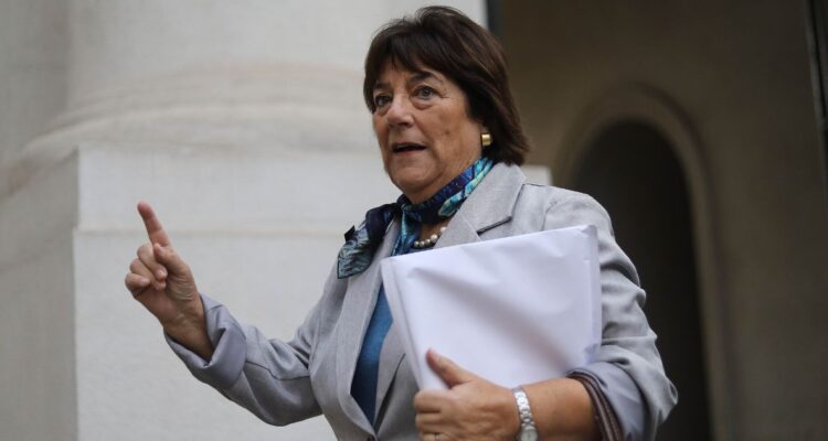 Ministra Delpiano descarta que Israel sea la fuente principal de abastecimiento militar