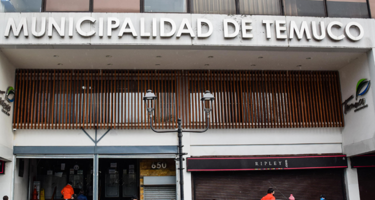 Frontis de la Municipalidad de Temuco por destitución de funcionario tras sumario por acoso sexual