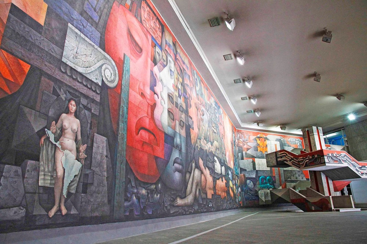 Mural Presencia de América Latina de Jorge González Camarena, Pinacoteca Universidad de Concepción