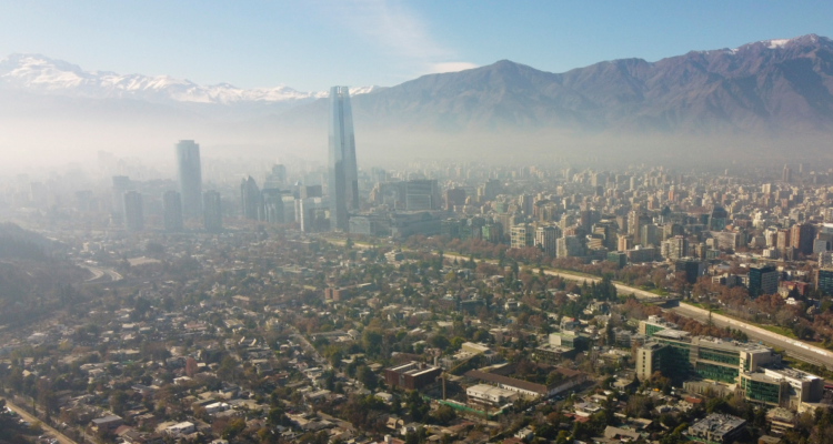Región Metropolitana sigue bajo Alerta Ambiental ante malas condiciones del aire