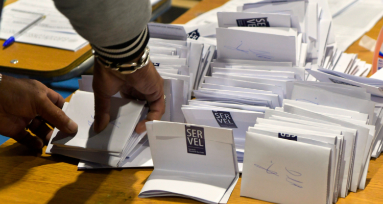 Labor es obligatoria: de cuánto es el pago por ser vocal de mesa y cuál es la multa por no asistir