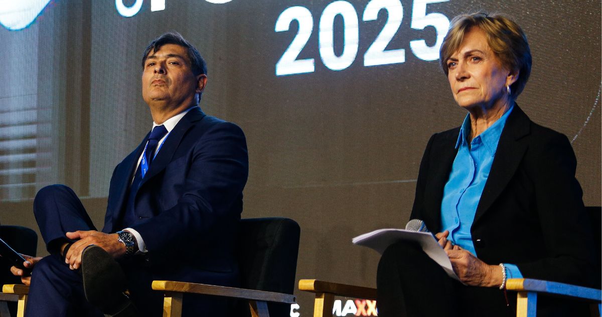 Parisi no inscribirá precandidatura y acusa a Matthei de “intento desesperado por llamar la atención”