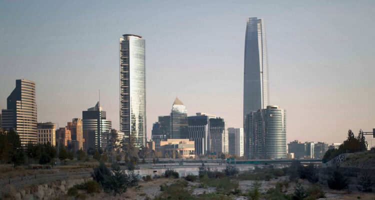 Banco Mundial recorta su proyección de crecimiento global en 2025 por los aranceles, incluido Chile