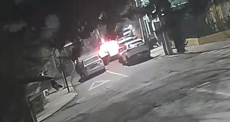Conductor sufre violento portonazo en Lo Prado: delincuentes simularon operativo policial