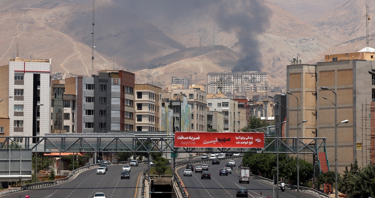 Presidente de Irán llama al pueblo iraní a luchar unido contra Israel