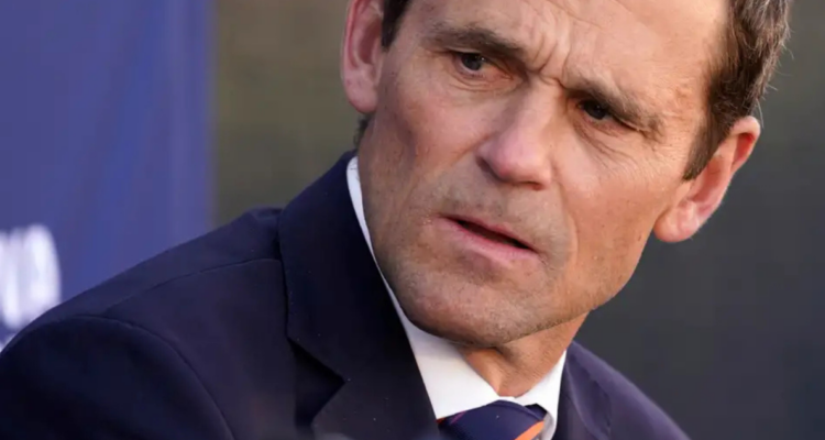 James Ryan, renunciado Presidente de la Universidad de Virginia