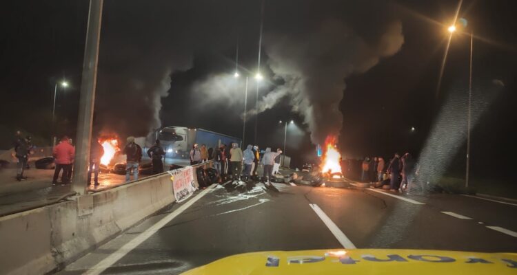 PROTESTA PESCADORES LARAQUETE