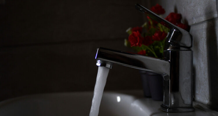 Municipalidad de Puerto Octay estudia privatizar el servicio de agua potable