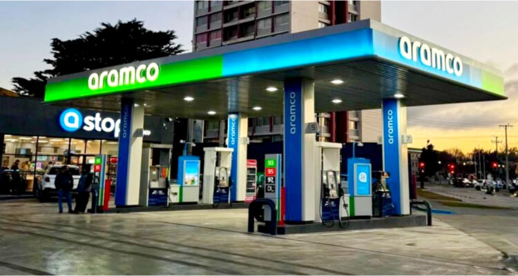 Punta Arenas celebra llegada de Aramco a la zona: estación está inspirada en la F1