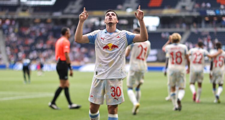Red Bull Salzburgo toma liderado del Grupo H del Mundial tras vencer a Pachuca