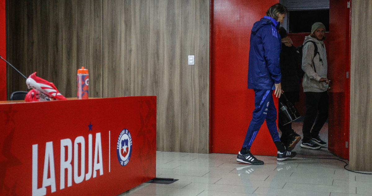 Ricardo Gareca se va de conferencia de prensa de La Roja