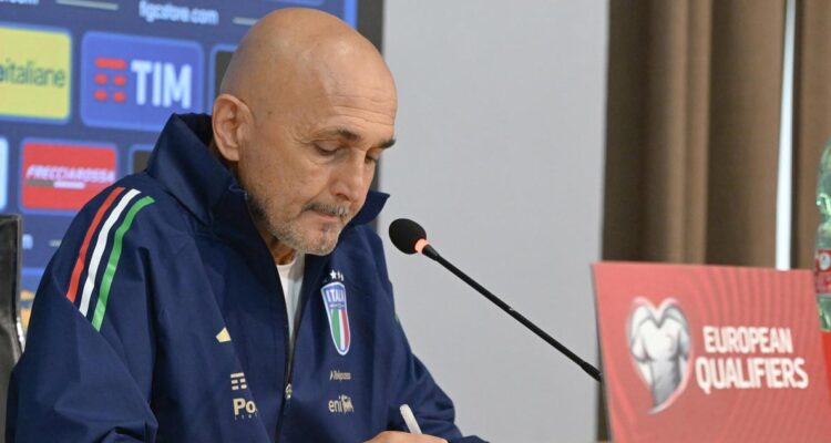 Luciano Spalletti dejó de ser el técnico de Italia.