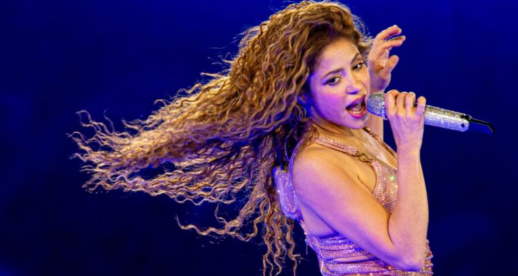 Shakira alza la voz por los latinos: “Vivo con un miedo constante como inmigrante en Estados Unidos”