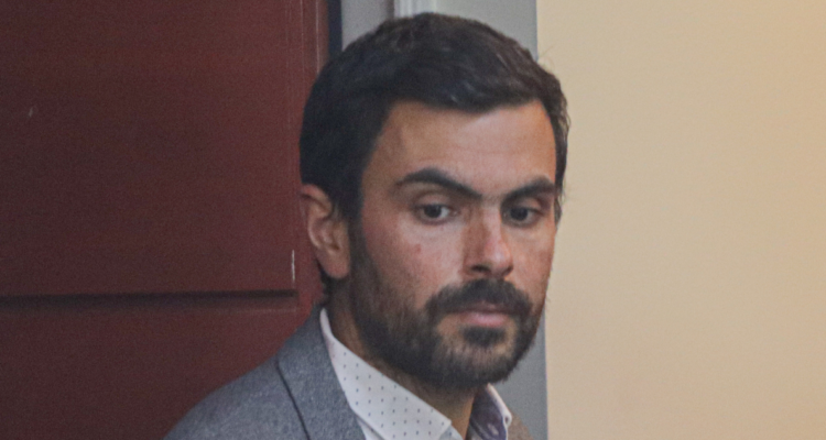 Simón Acuña, imputado por Caso Convenios, por rechazo a cambio de su cautelar de arresto domiciliario total