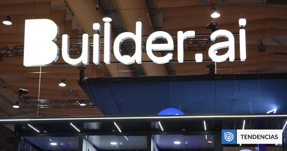 Builder.ai no era una IA: descubren que inteligencia artificial en realidad eran 700 empleados indios