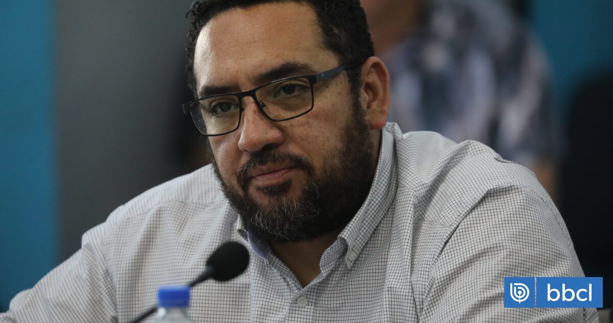 Ministro de Educación cuestiona paro de 48 horas anunciado por profesores en medio de diálogo