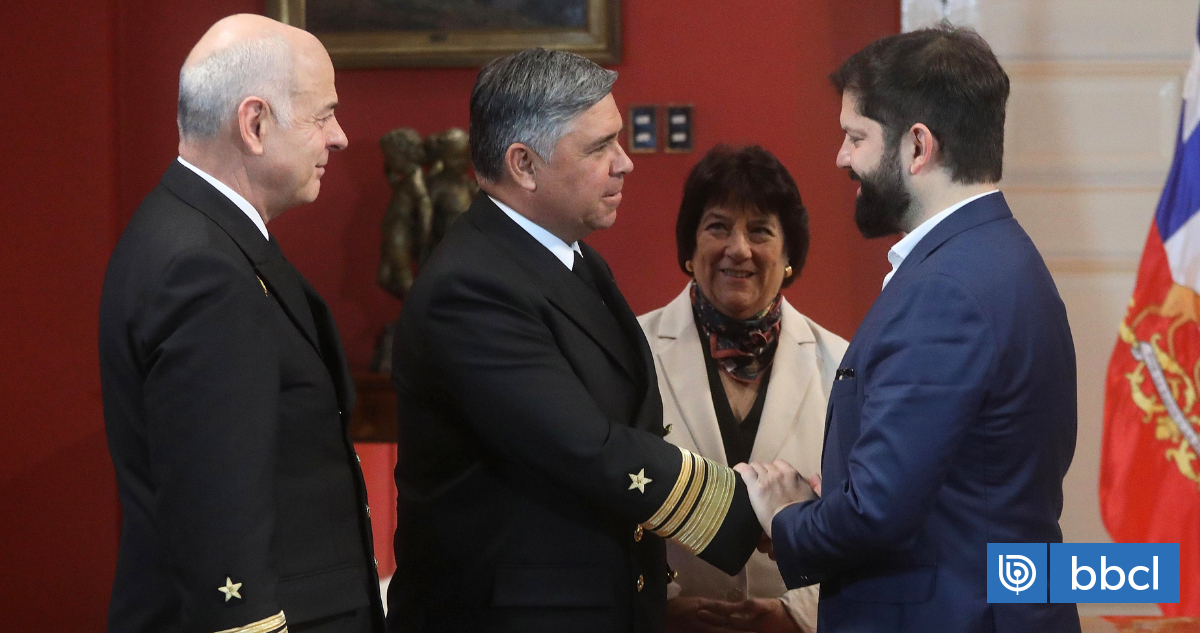 Vicealmirante Fernando Cabrera es designado como nuevo Comandante en Jefe de la Armada