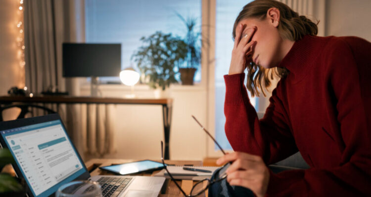 ¿Haces teletrabajo?: conoce los accidentes a los que estás expuesto y cómo prevenirlos