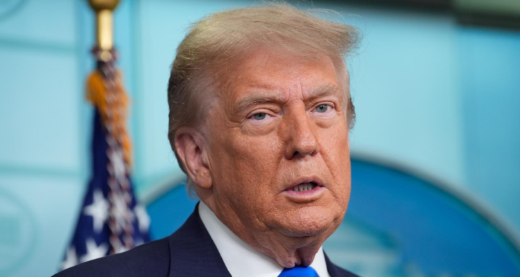 Trump decide romper con efecto “inmediato” la negociación comercial con Canadá