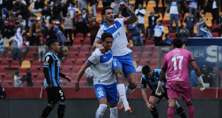 Católica venció a Huachipato por La Liga de Primera
