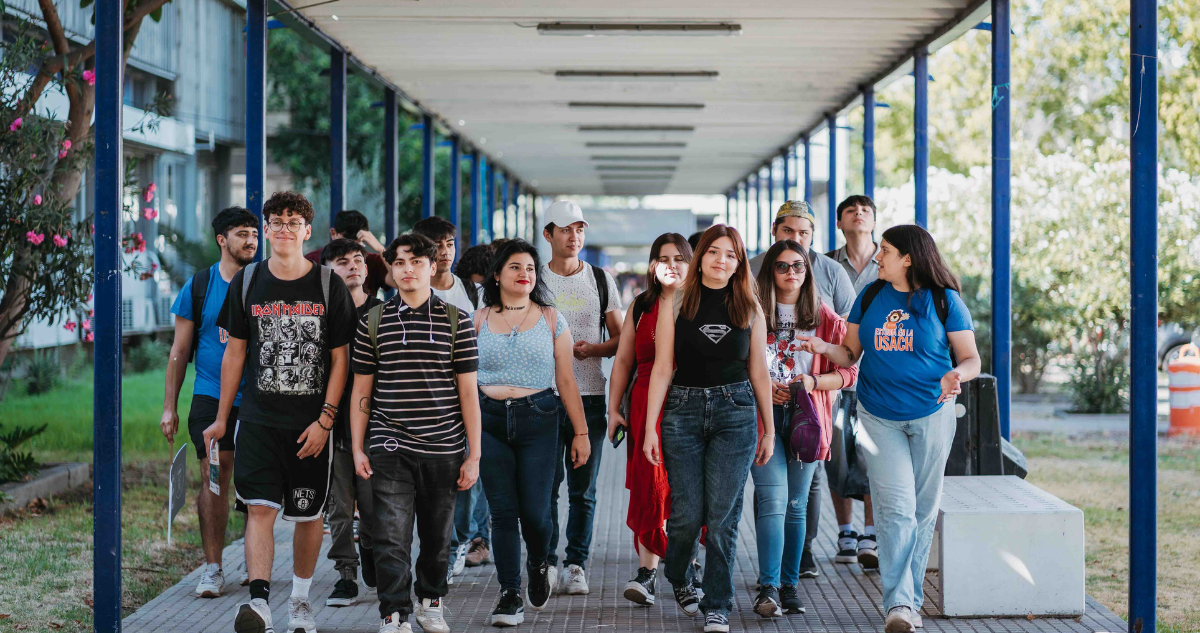 Acreditación y desarollo país: el aporte no evaluado de las universidades públicas