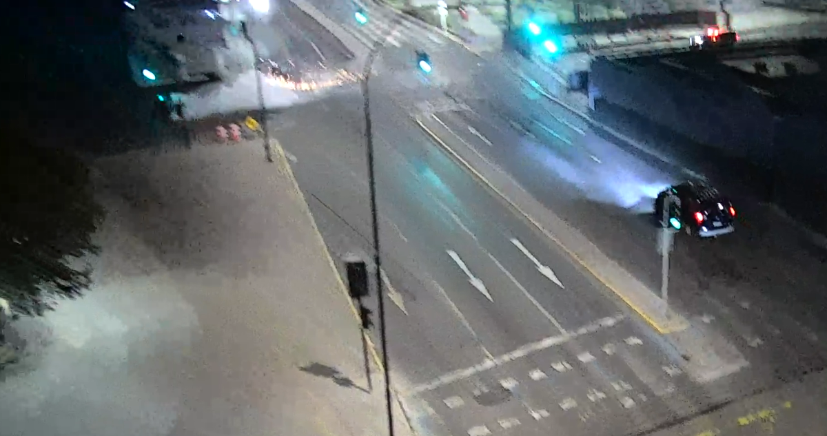 Revelan video de la fatal colisión que terminó con dos muertos en la Alameda