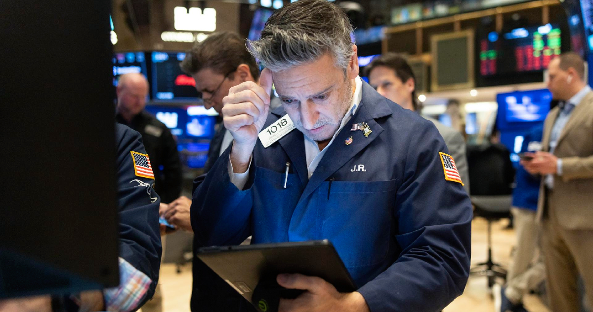 Wall Street a la baja tras el ataque de Israel a Irán que disparó los precios del petróleo
