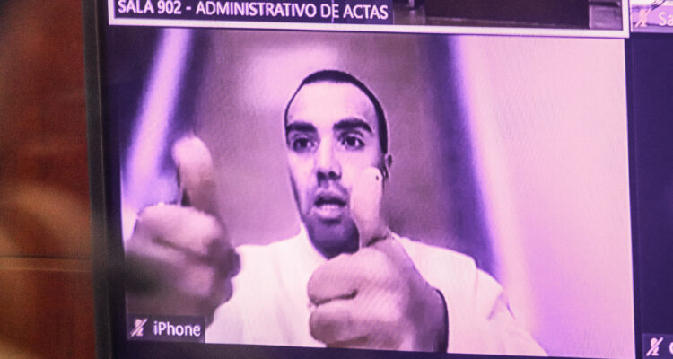 Revisión de medidas cautelares para Martín de los Santos