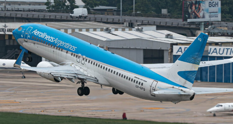 El despegue de Aerolíneas Argentinas: obtuvo el mejor resultado económico en 20 años