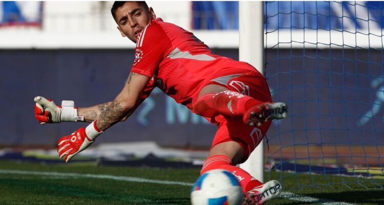 Nuevamente el VAR en el Superclásico: Aquino cambia por gol ‘avivada’ de Cepeda en área de La U