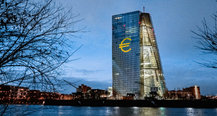 Tras llegar a su meta de inflación: Banco Central Europeo decide no bajar los tipos de interés
