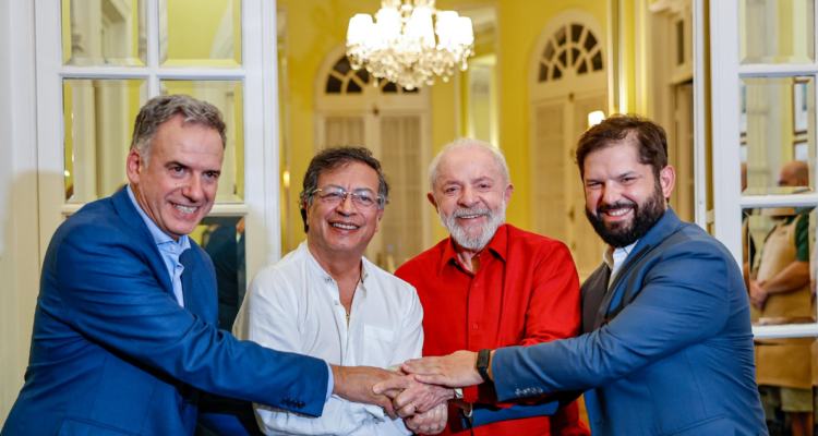 Boric recibirá a presidentes de Brasil, España, Colombia y Uruguay por reunión “Democracia Siempre”