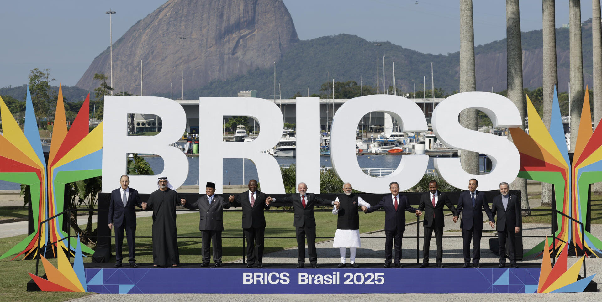 Tras anuncio de Trump de imponer arancel adicional: Rusia responde y dice que BRICS no amenaza a nadie