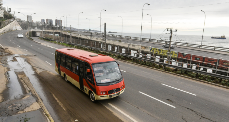 Bus del transporte público en Valparaíso