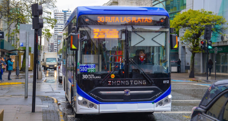 Tras éxito de los primeros buses eléctricos del Gran Concepción: en 2026 llegarían 50 nuevas micros