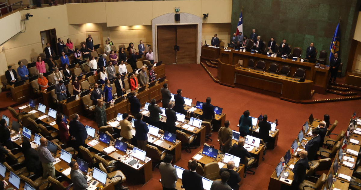 Cámara Baja votará este lunes proyecto por voto obligatorio: excluiría a extranjeros de la multa