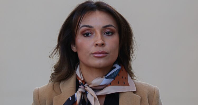 Retienen ingresos por menos de 1 millón a Camila Polizzi por plataforma Arsmate