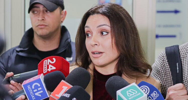 Juez rechaza prisión preventiva de Camila Polizzi