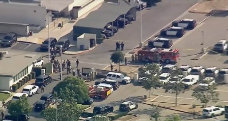 Al menos 3 aguaciles mueren tras explosión en centro de entrenamiento policial en Los Ángeles (EEUU)